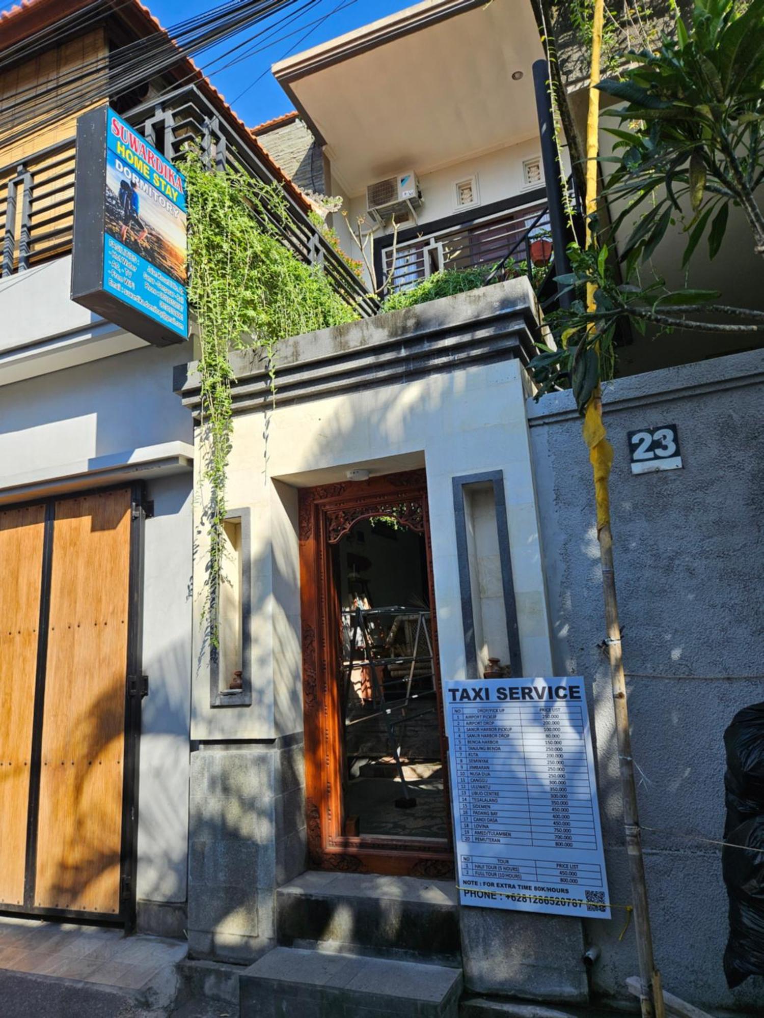 Suwardika Homestay & Dormitory ซานูร์ ภายนอก รูปภาพ